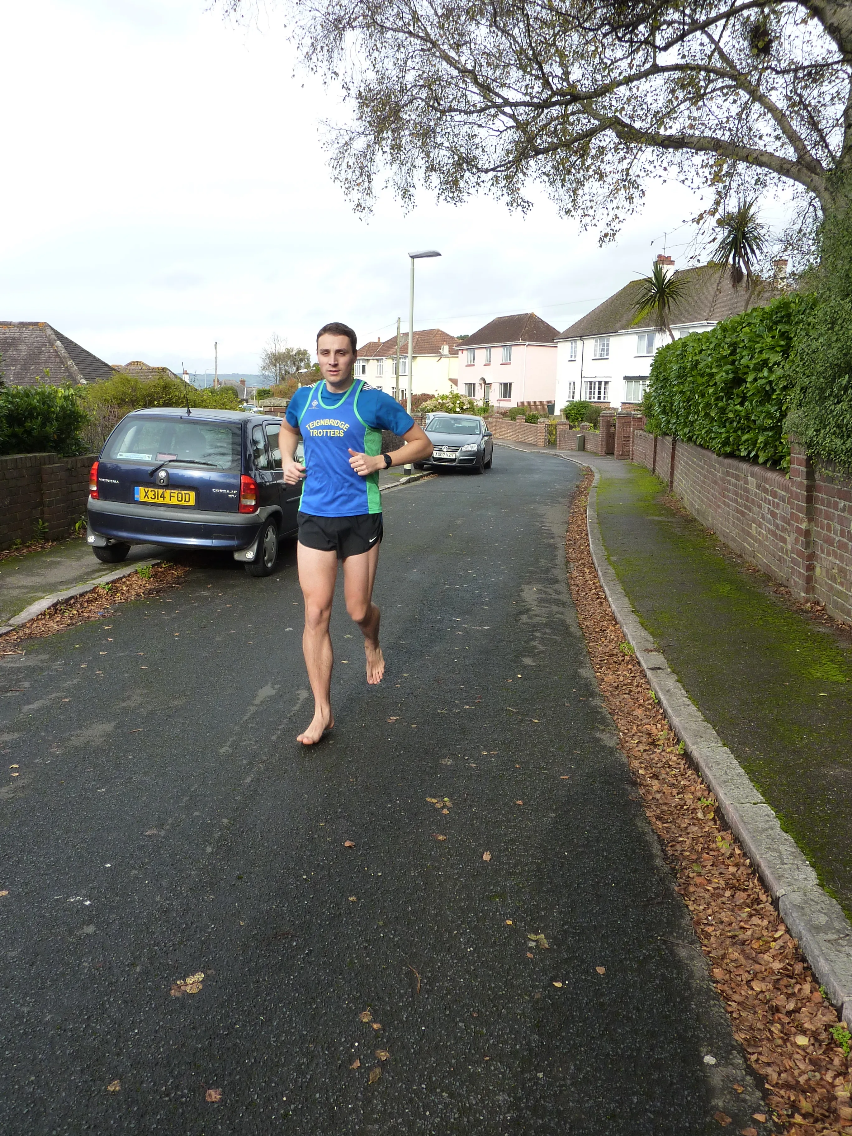 Barefoot running is great for teaching running form